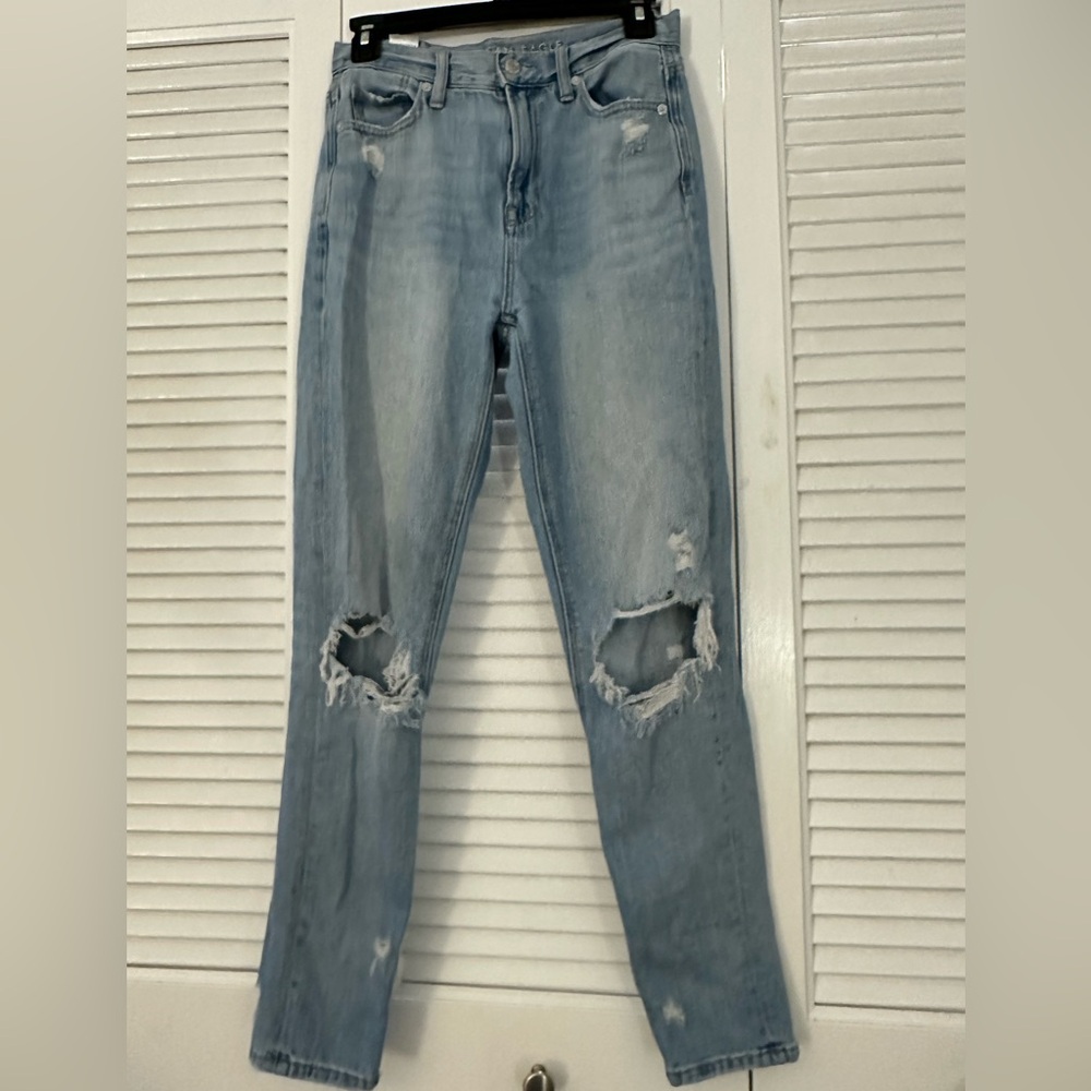 American Eagle Distressed Mom Jeans
